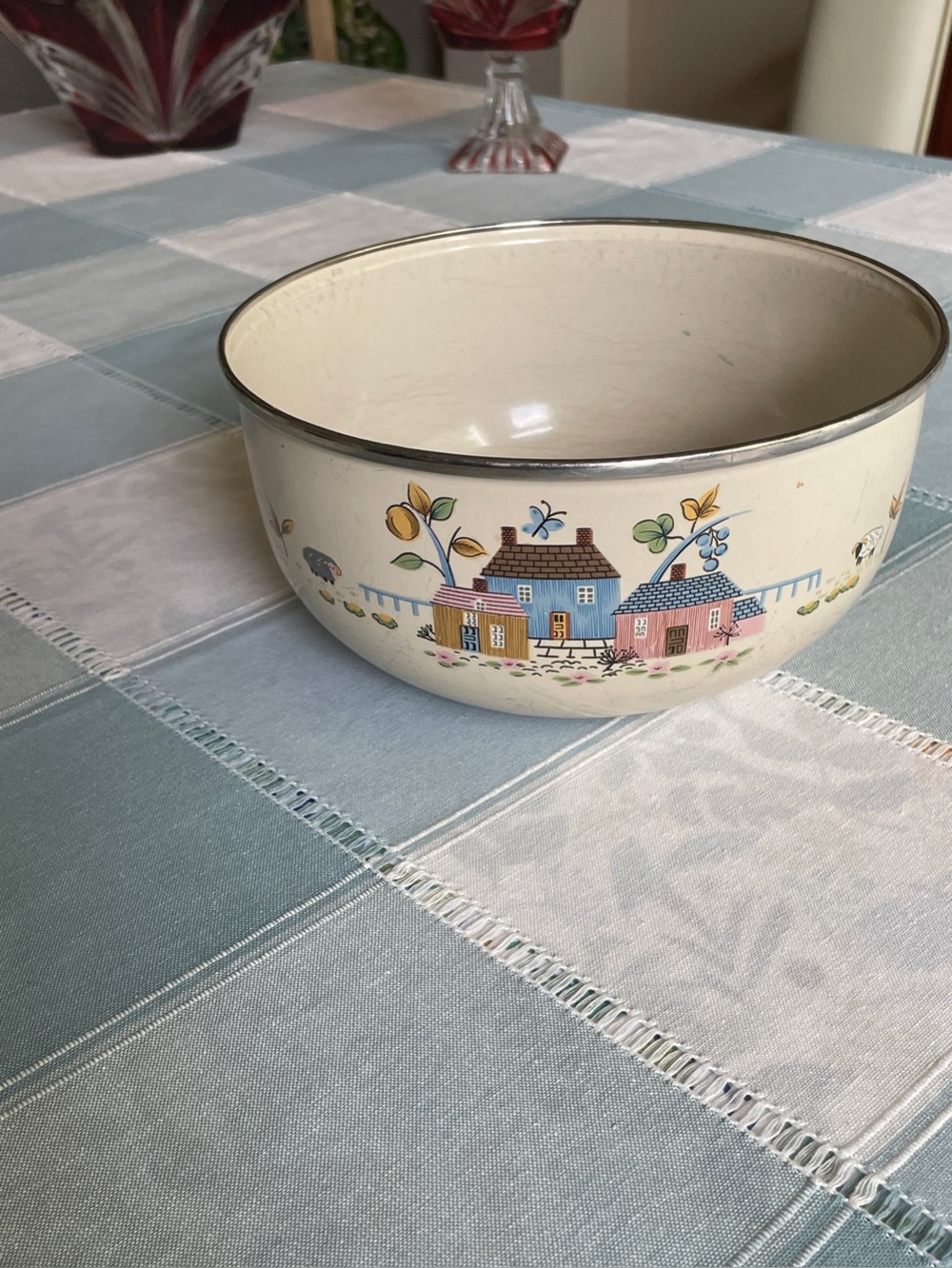 Vintage Cream Enamel Mixing Bowl with Pastel Cottage Design